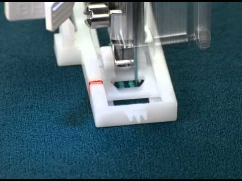 Singer Refurbished Sew Mate™ 5400 Sewing Machine buttonhole