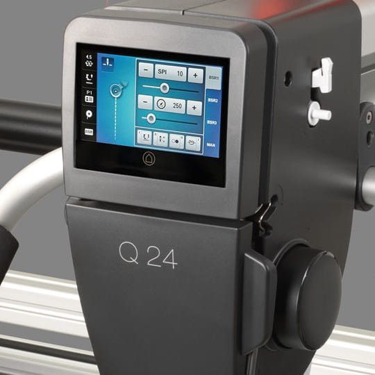 BERNINA Q24 Longarm Quilting Machine