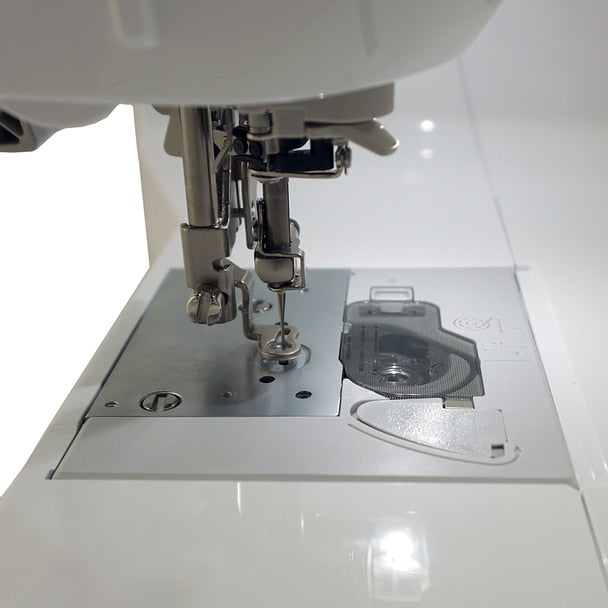 close up image of the Brother PE800 seven by five Embroidery Machine needle