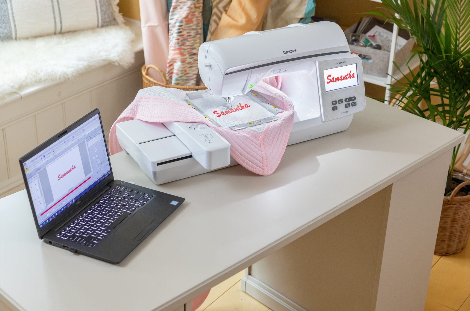 Brother Innov-is NQ1700E Embroidery Machine WLAN