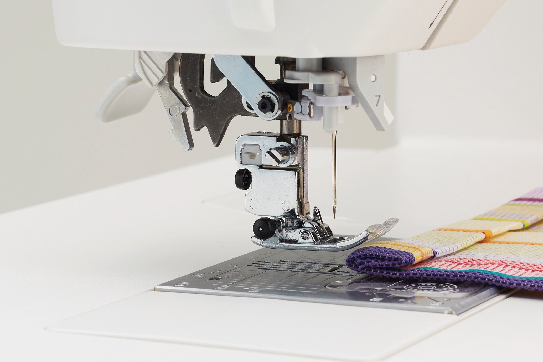 close up image of the JUKI HZL-NX7 Kirei Professional Quality Sewing and Quilting Machine needle