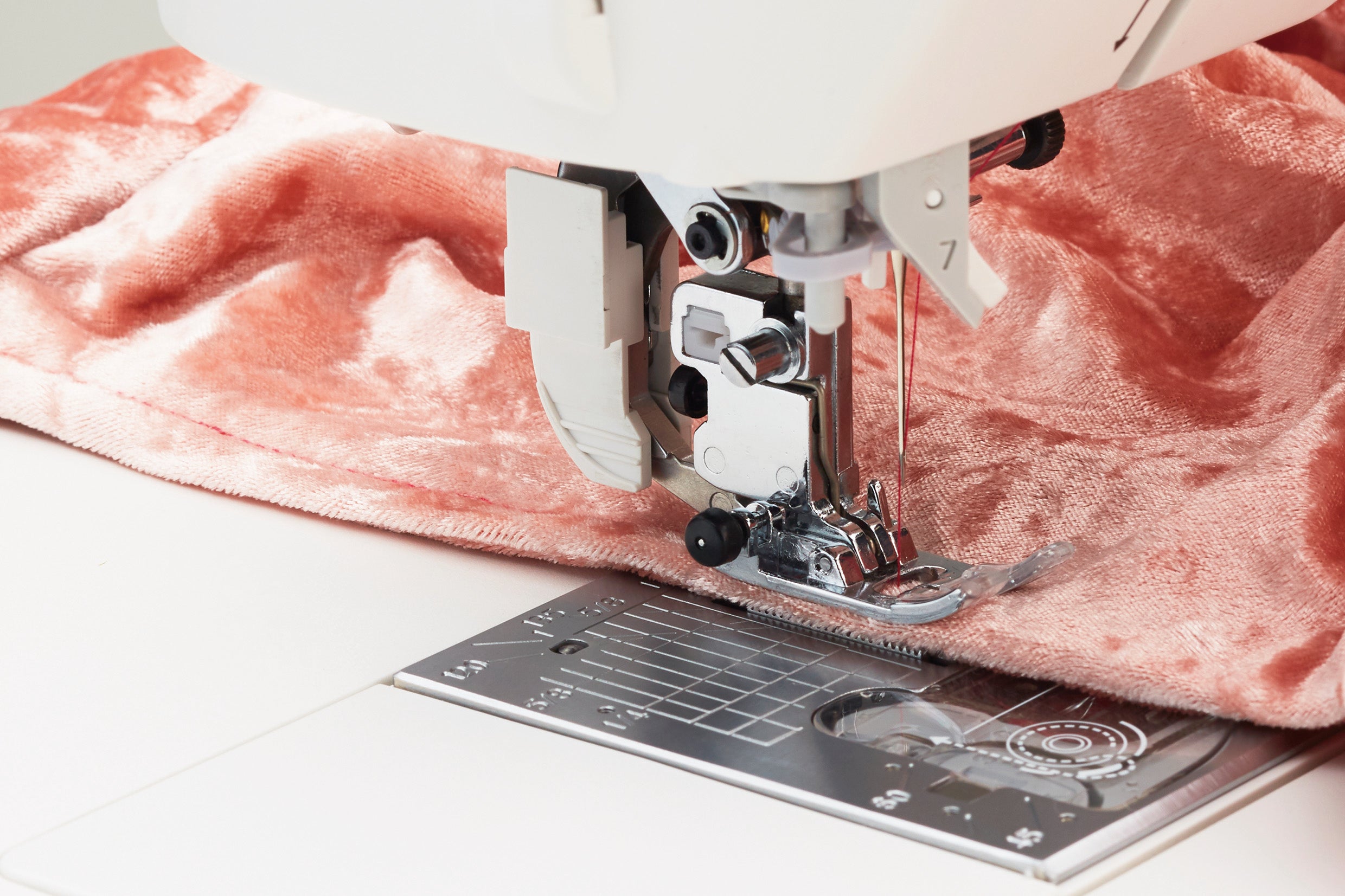 close up image of the JUKI HZL-NX7 Kirei Professional Quality Sewing and Quilting Machine needle