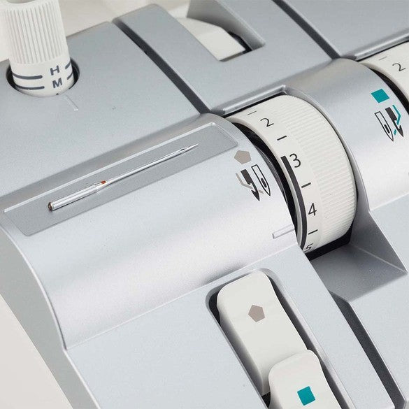 Juki MO-2800 Overlock Serger view of the needle adjustment wheel