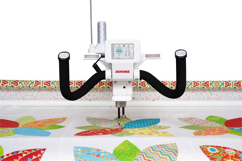 Janome Quilt Maker Máquina de coser de brazo largo de 18" con marco de acolchado de 8'