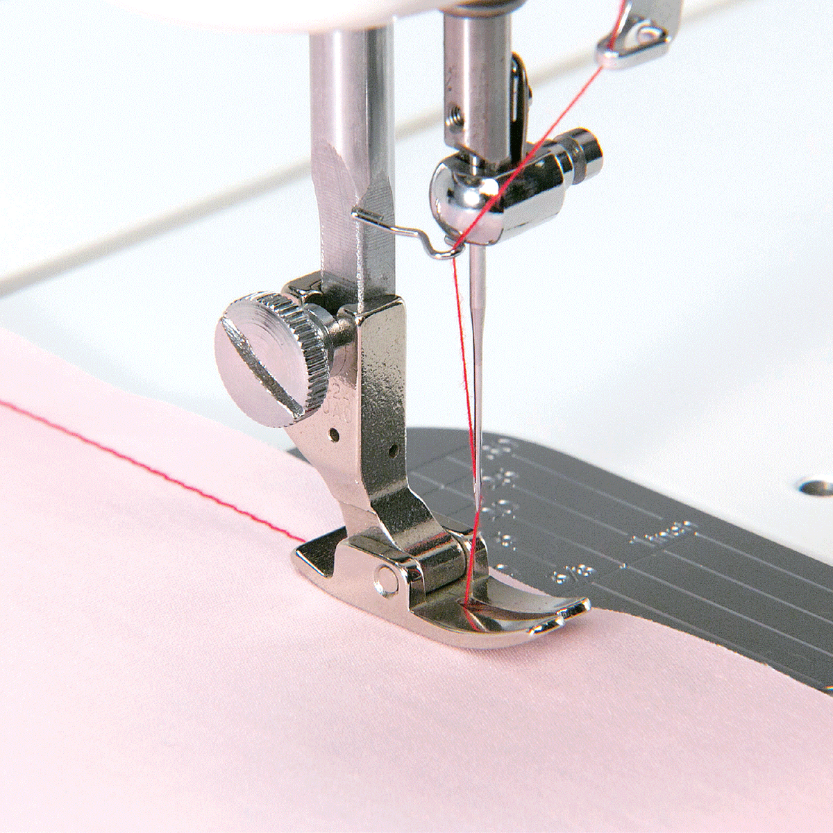 JUKI TL-15 Mid-Arm Quilting and Piecing Sewing Machine close up view of needle